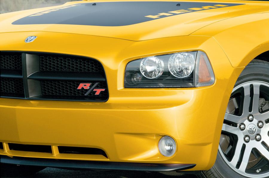  Dodge Charger Daytona R/T 2006 года  (фото 37 из 38)